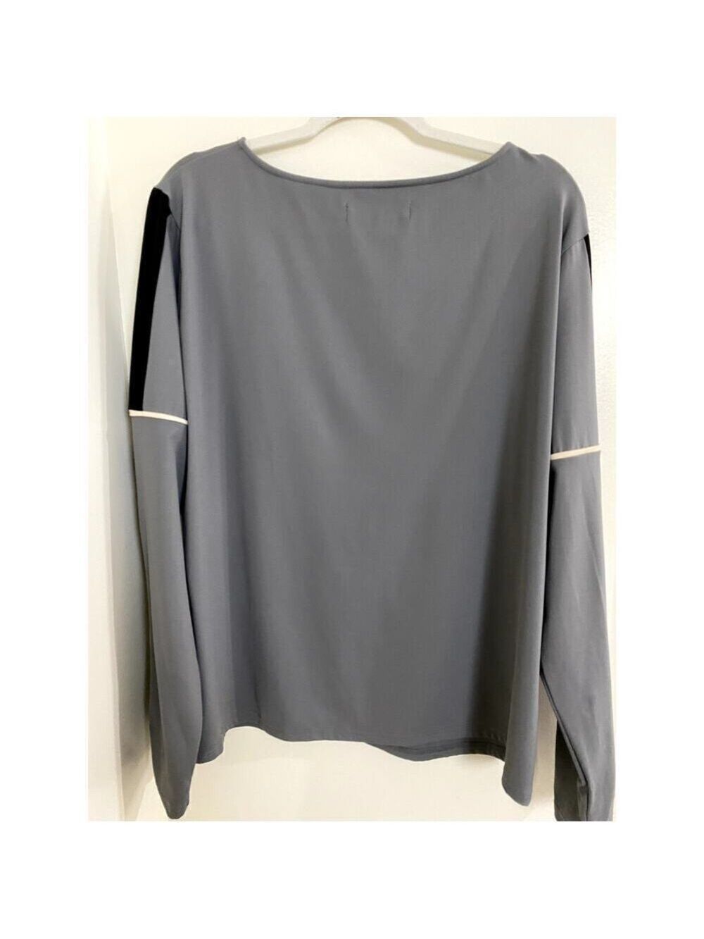 Tamela Mann Activewear Shirt - Sz. 18/20 (EUC) - Picture 2 of 5